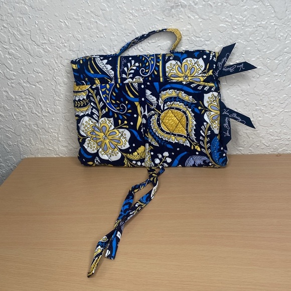 Travel makeup clutch - Picture 2 of 6